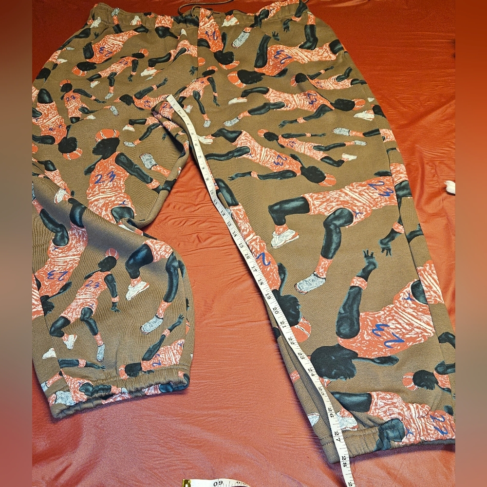 Fleece Joggers from "Jordan" Artist Series by Parker Duncan Brooklyn  NWT 2XL - Picture 5 of 8
